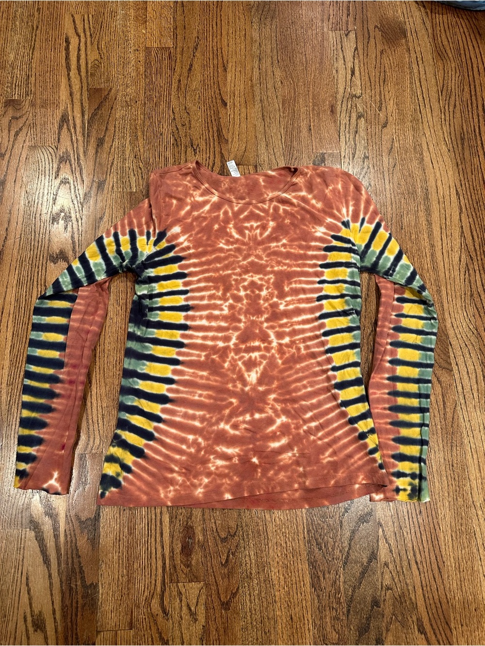 American Apparel Long Sleeve Tee in Tie Dye Size XL